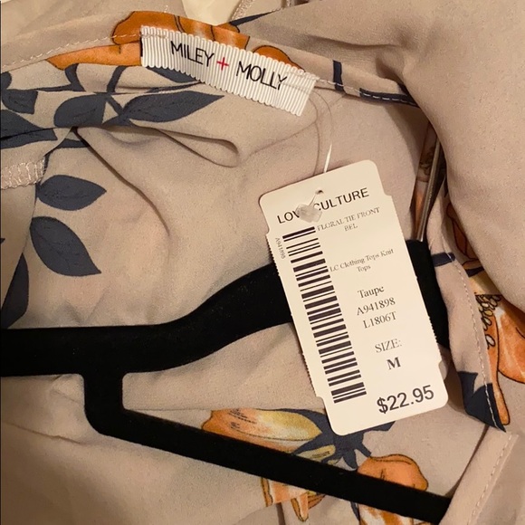 Blouse - Picture 3 of 3